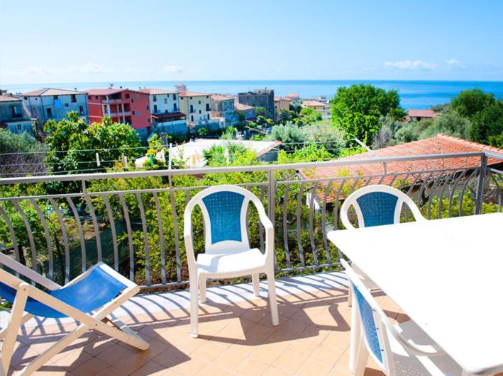 דירות מרינה די קמרוטה Casa Vacanze Tramonto מראה חיצוני תמונה